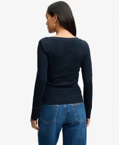 Athletic Button Down Long Sleeve Top