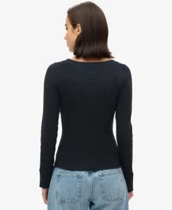 Athletic Button Down Long Sleeve Top