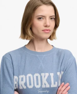 Athletic Essential Graphic Long Sleeve Top