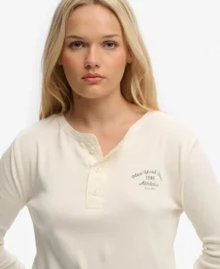 Athletic Essentials Button Down Long Sleeve Top