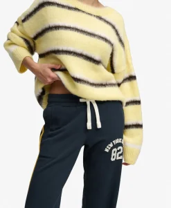 Athletic Essentials Hockey Joggers