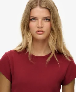 Athletic Essential T-Shirt