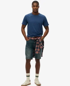 Classic Essential T-Shirt