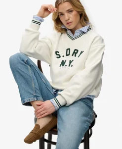 Country Club Applique V Neck Sweatshirt