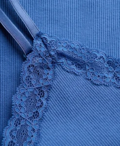 Essential Lace Trim Cropped Cami Top