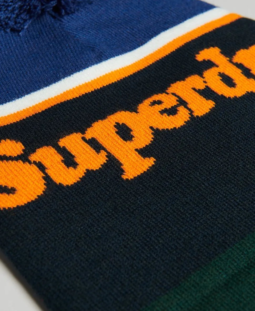 Essential Logo Beanie