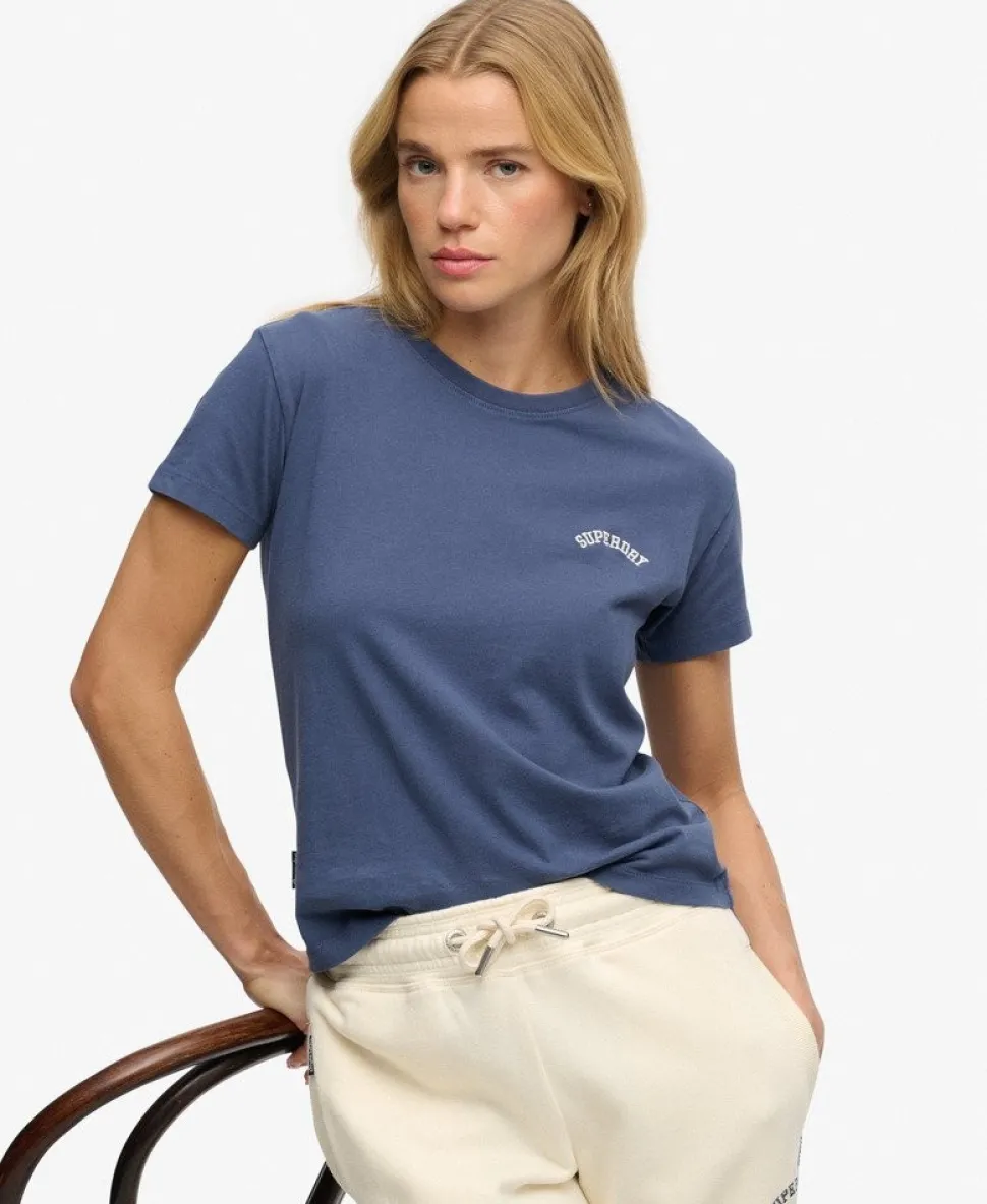 Essential Logo Fitted T-shirt