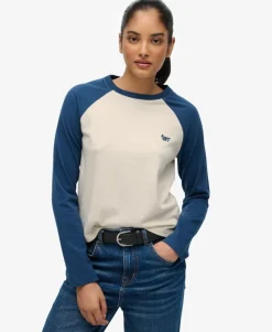 Essential Logo Long Sleeve Baseball Top