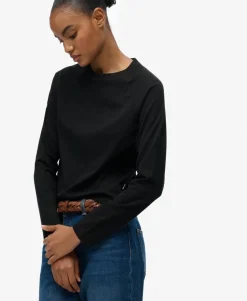 Essential Logo Long Sleeve Top