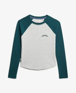 Essential Logo Ribbed Baseball Long Sleeve Top