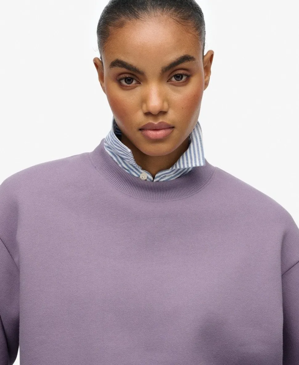 Essential Logo Sweatshirt