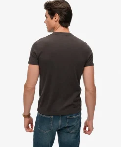 Essential Logo T-Shirt