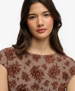 Flocked Mesh Short Sleeve Top