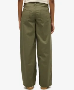 Mid Rise Baggy Chino